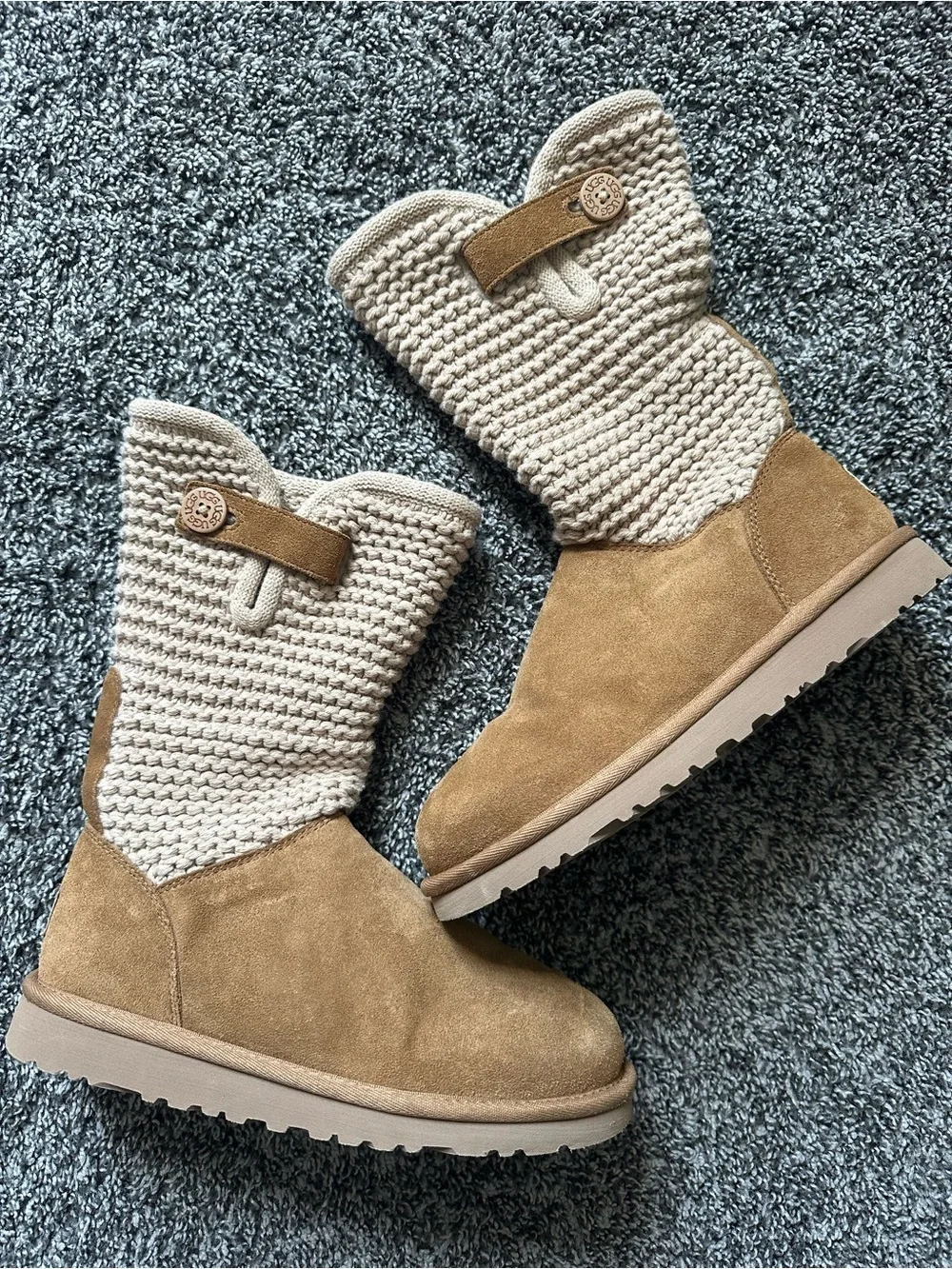 UGG Kids Darrah Chestnut Suede Knit-Cuff Boots Size 4 Youth